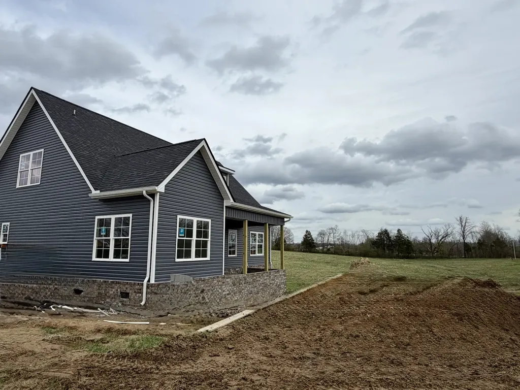 668 Jefferson Road Smithville TN 37166