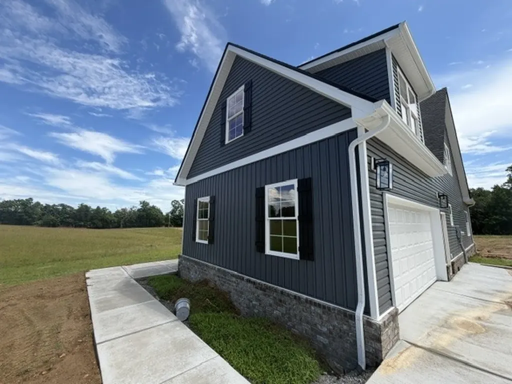 668 Jefferson Road Smithville TN 37166