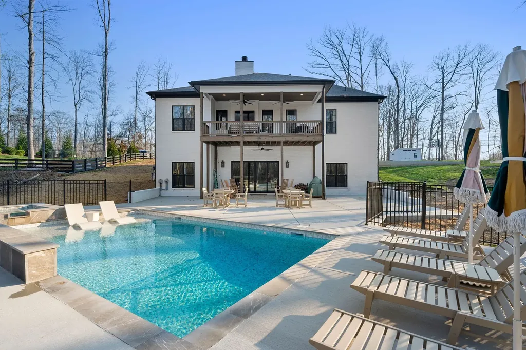 5916 Pinewood Road Franklin TN 37064