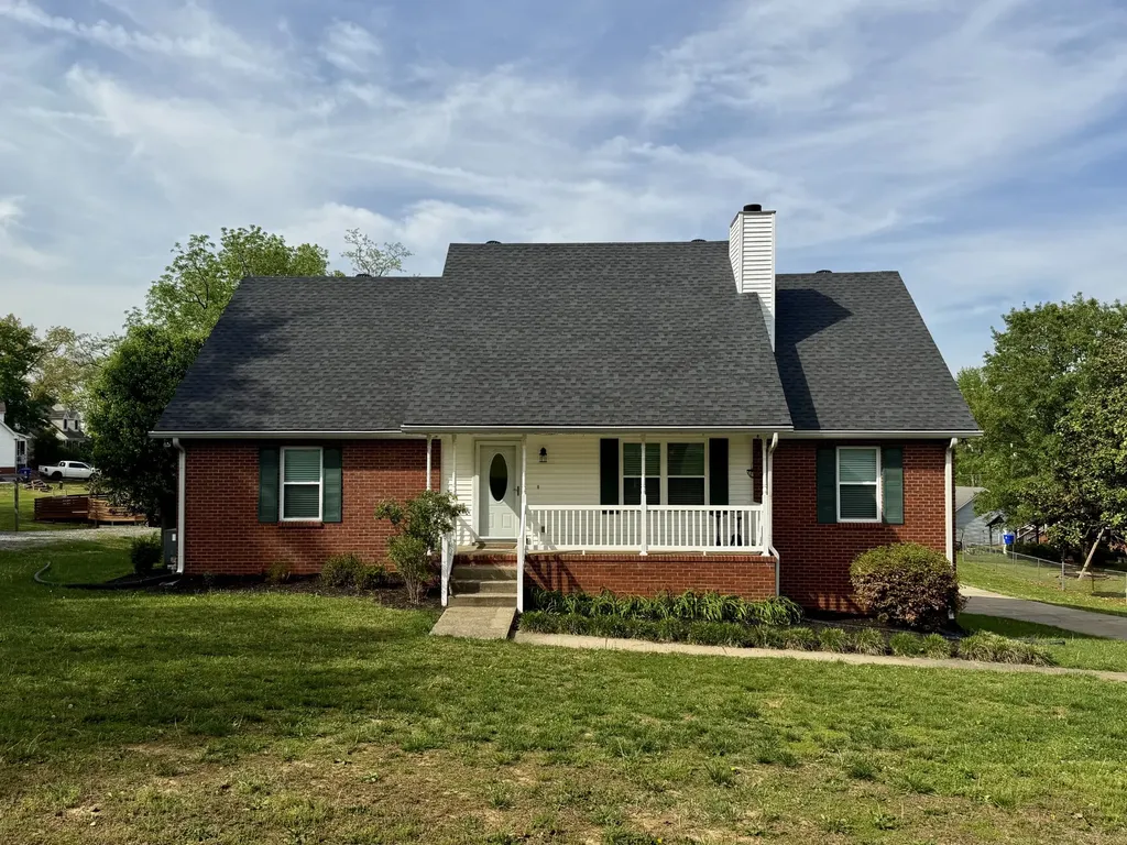 145 S Palmers Chapel Road White House TN 37188