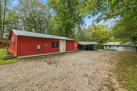 2543 S Bunker Hill Road Sparta TN 38583