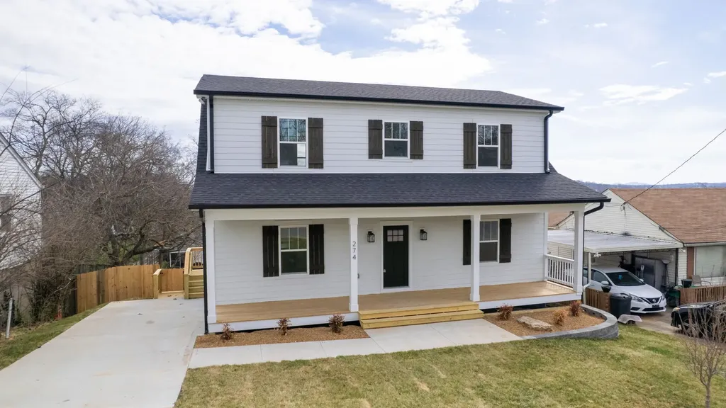 274 38th Ave, N Nashville TN 37209