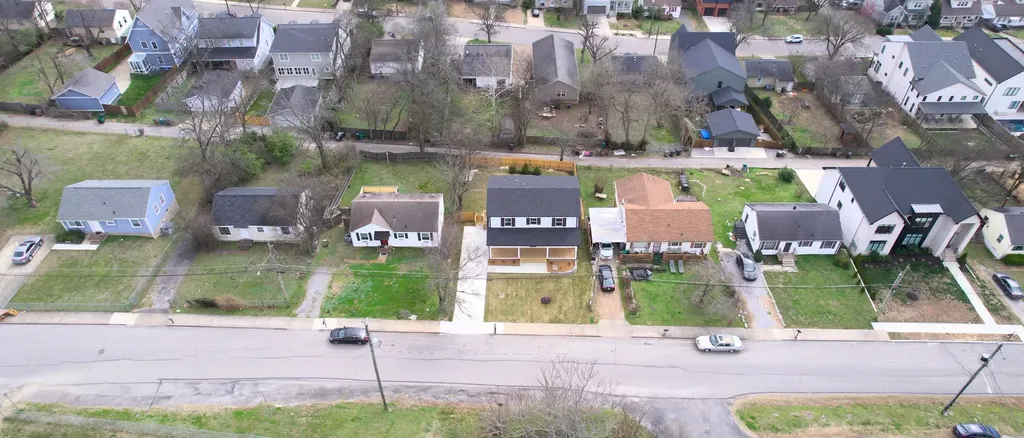 274 38th Ave, N Nashville TN 37209