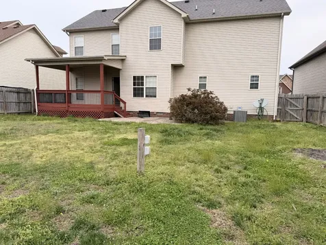 1825 Apache Way Clarksville TN 37042