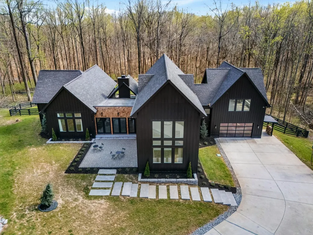 925 Weeping Willow Road Hendersonville TN 37075