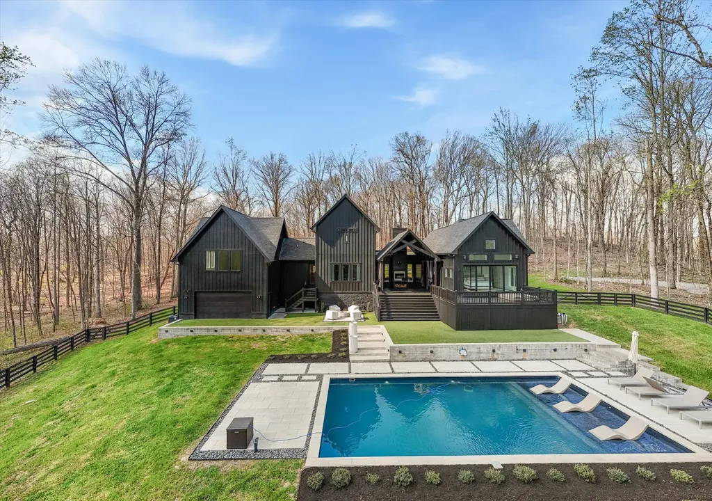 925 Weeping Willow Road Hendersonville TN 37075