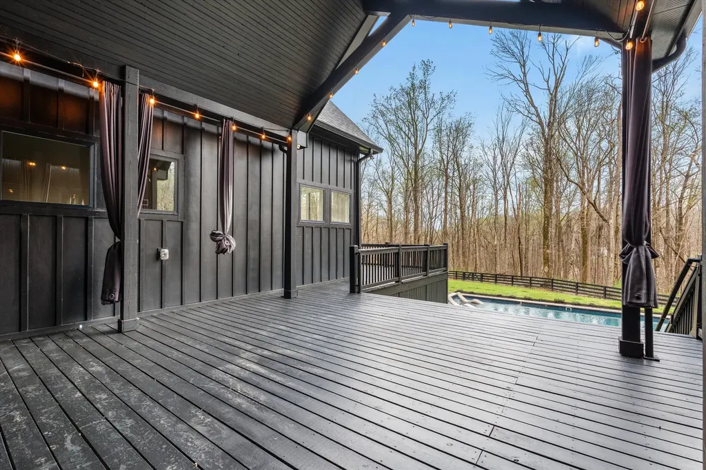 925 Weeping Willow Road Hendersonville TN 37075