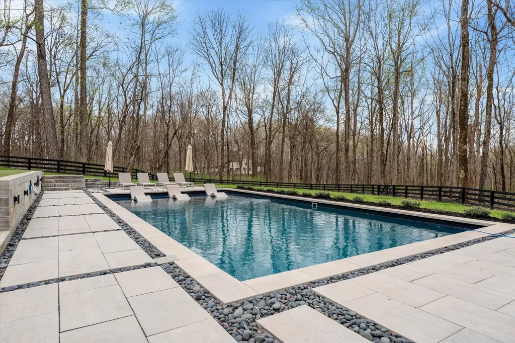 925 Weeping Willow Road Hendersonville TN 37075