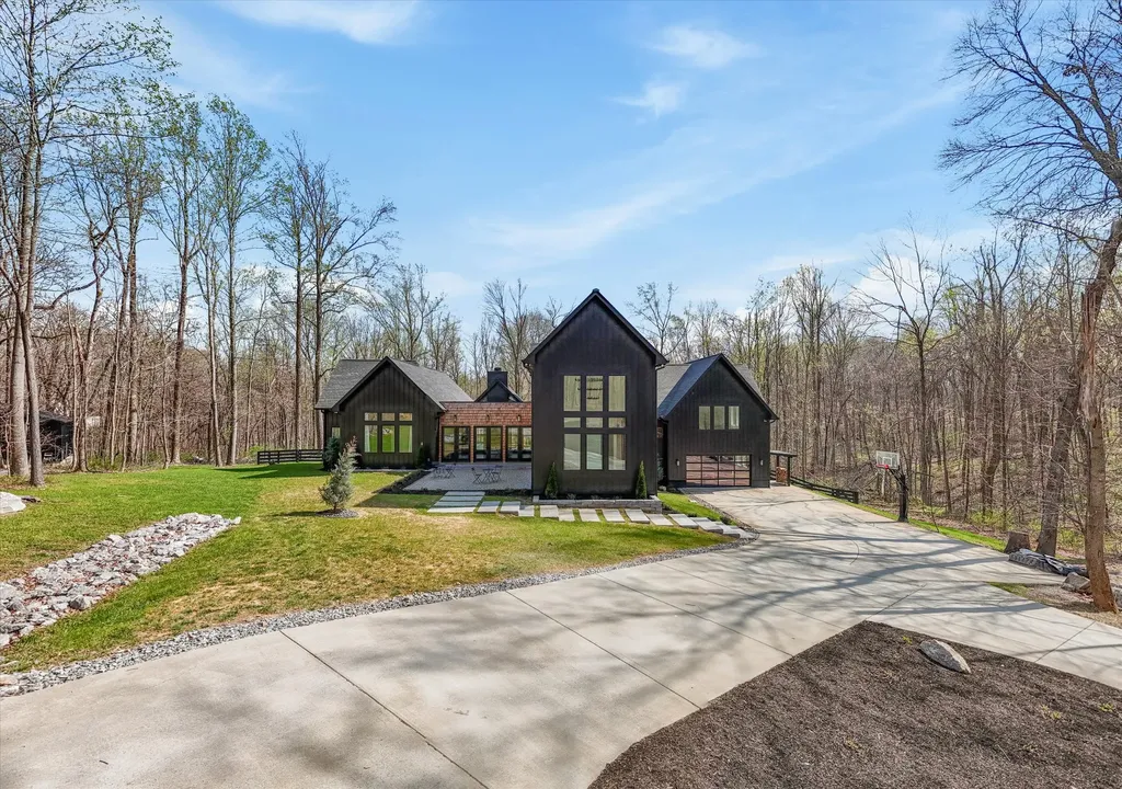 925 Weeping Willow Road Hendersonville TN 37075