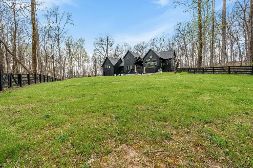 925 Weeping Willow Road Hendersonville TN 37075