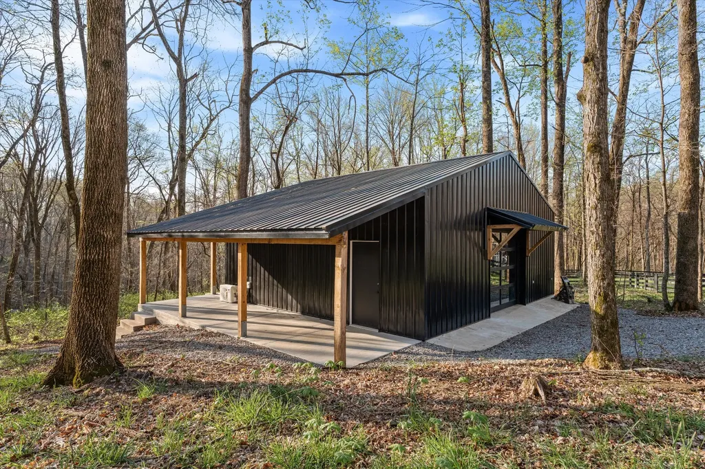 925 Weeping Willow Road Hendersonville TN 37075