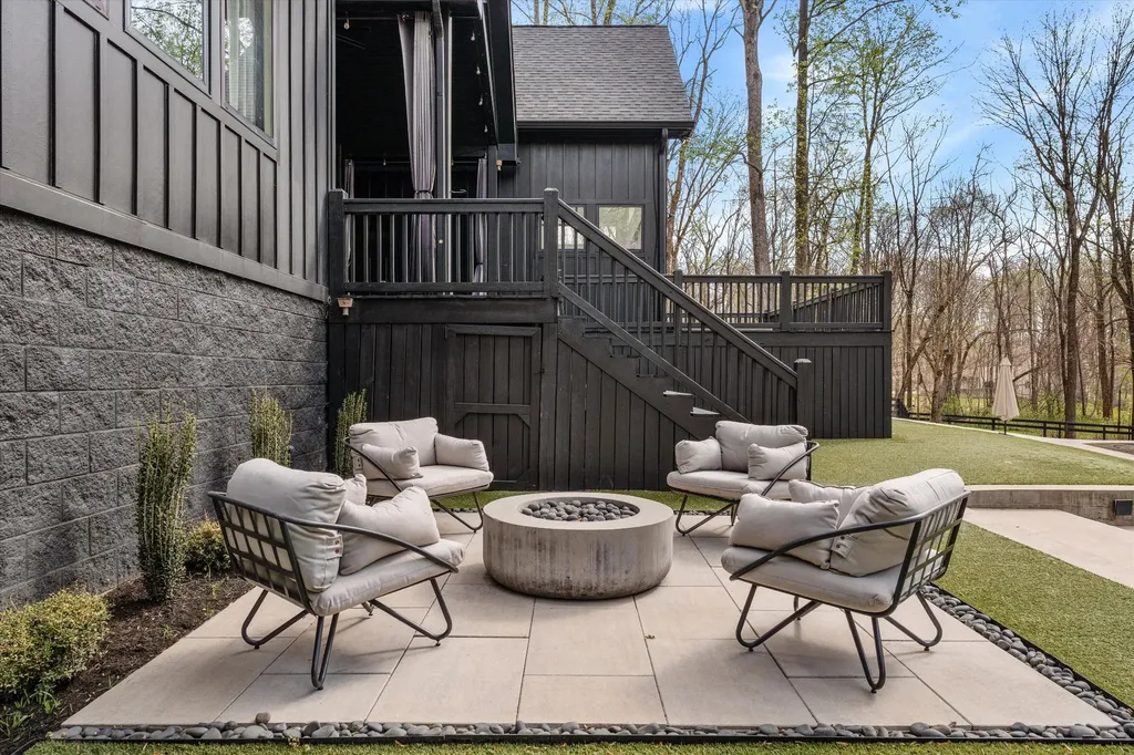 925 Weeping Willow Road Hendersonville TN 37075