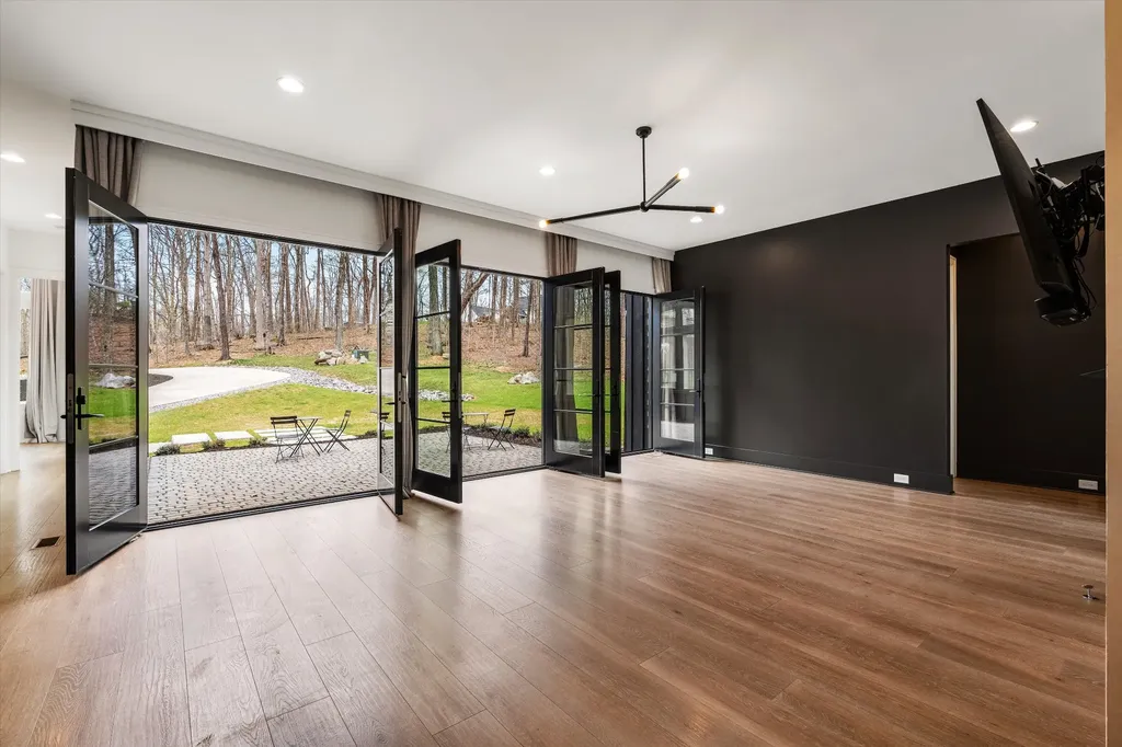 925 Weeping Willow Road Hendersonville TN 37075
