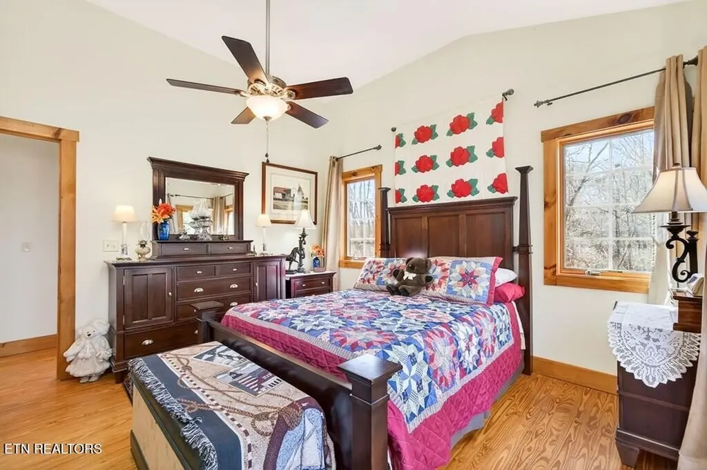 499 Hemlock Lane Spencer TN 38585