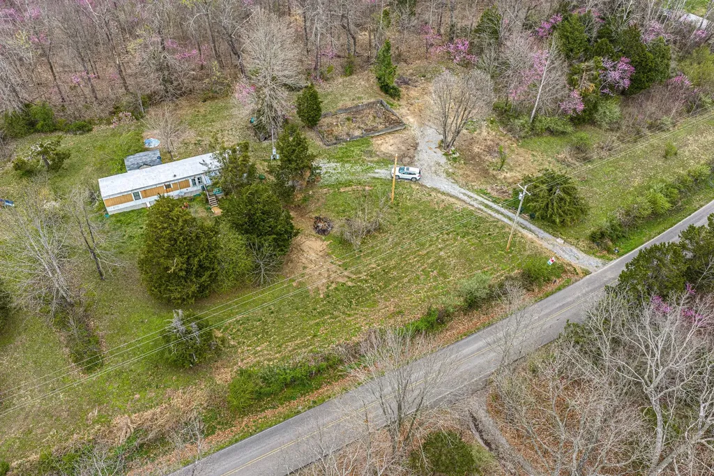 1720 Tidwell Switch Road Dickson TN 37055