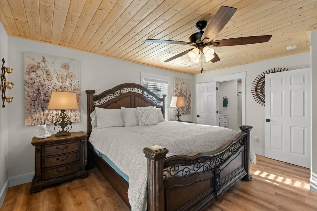 1447 W Beaverdam Road Centerville TN 37033