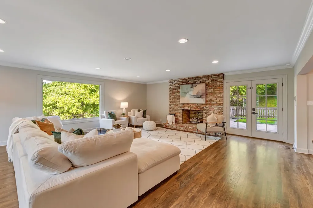 116 Century Oak Drive Franklin TN 37069