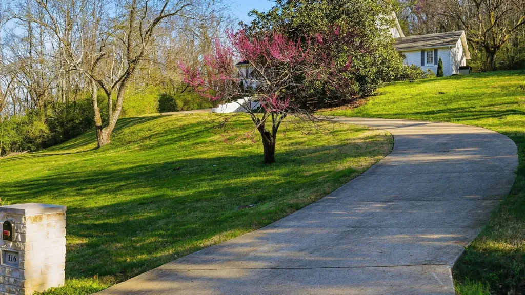 116 Century Oak Drive Franklin TN 37069