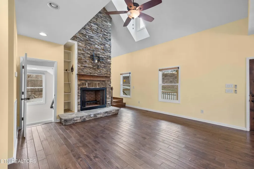 7765 Beals Chapel Road Lenoir City TN 37772