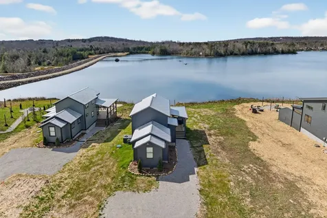 113 Shoreside Court Tracy City TN 37387
