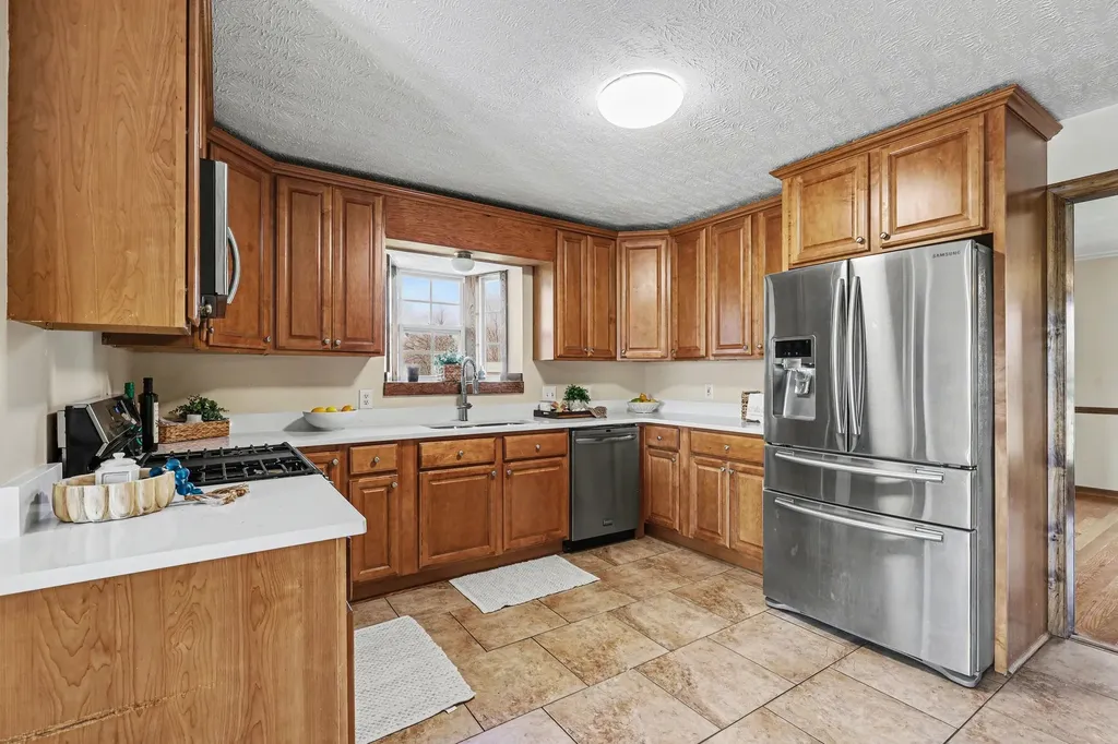 863 Rock Springs Road Castalian Springs TN 37031