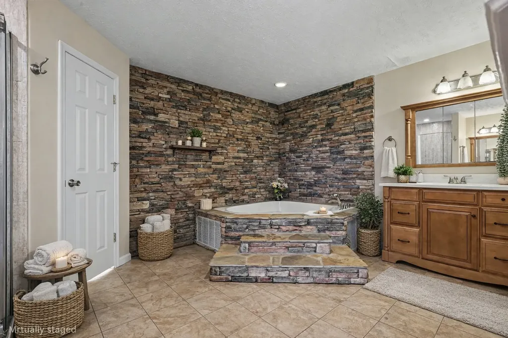 863 Rock Springs Road Castalian Springs TN 37031