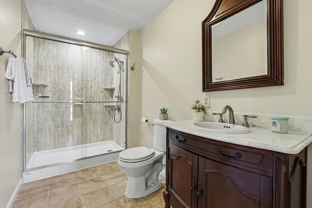 863 Rock Springs Road Castalian Springs TN 37031
