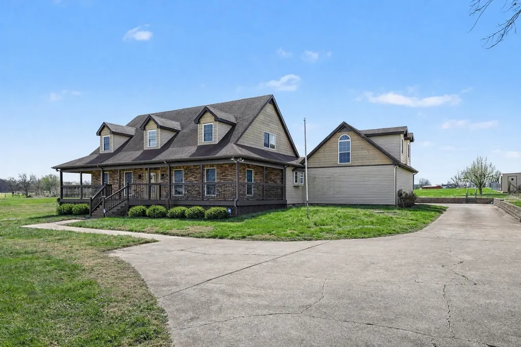 863 Rock Springs Road Castalian Springs TN 37031