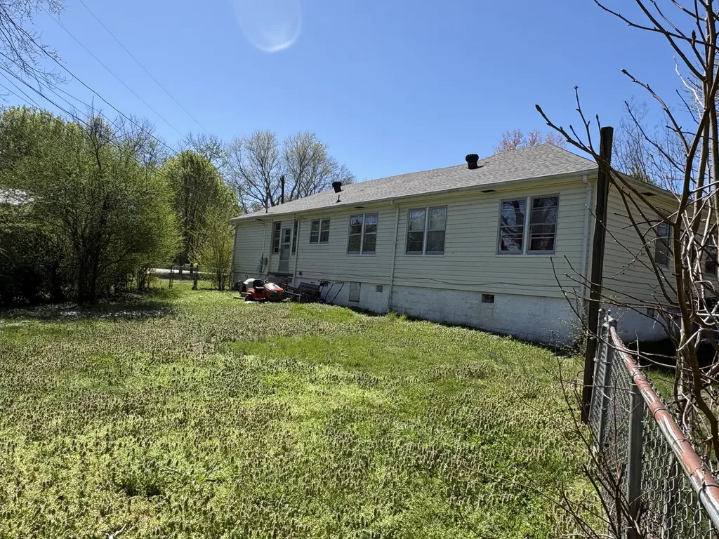 300 Yeager Street Tullahoma TN 37388