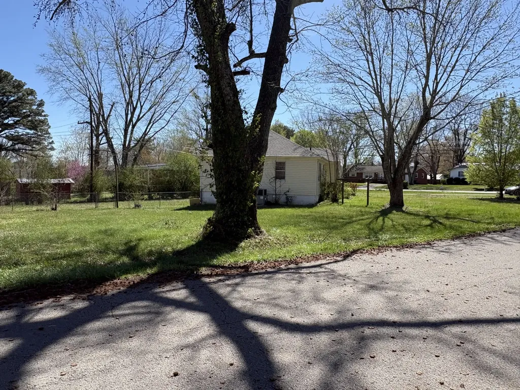 300 Yeager Street Tullahoma TN 37388