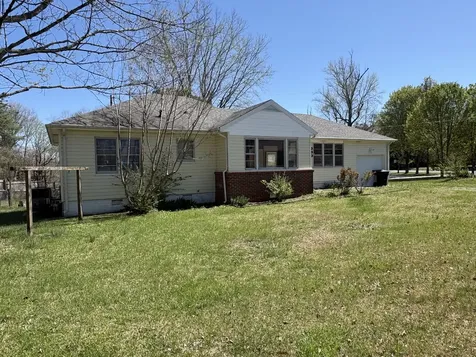 300 Yeager Street Tullahoma TN 37388