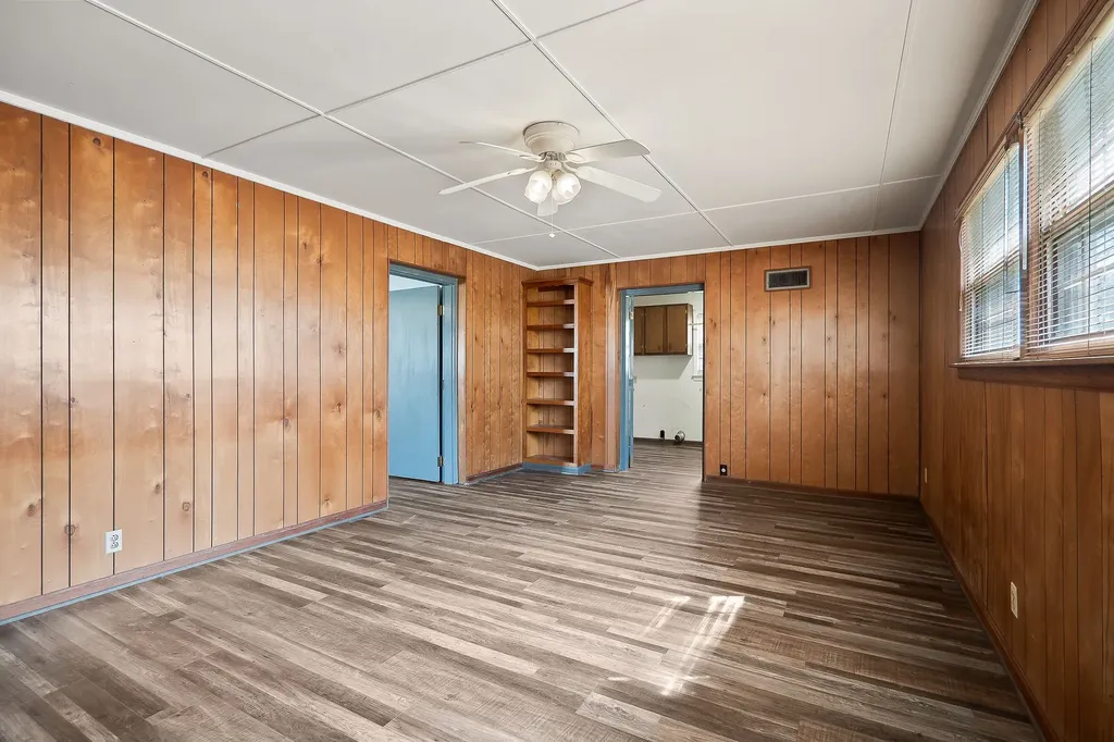 787 Clover Hill Drive Cookeville TN 38501