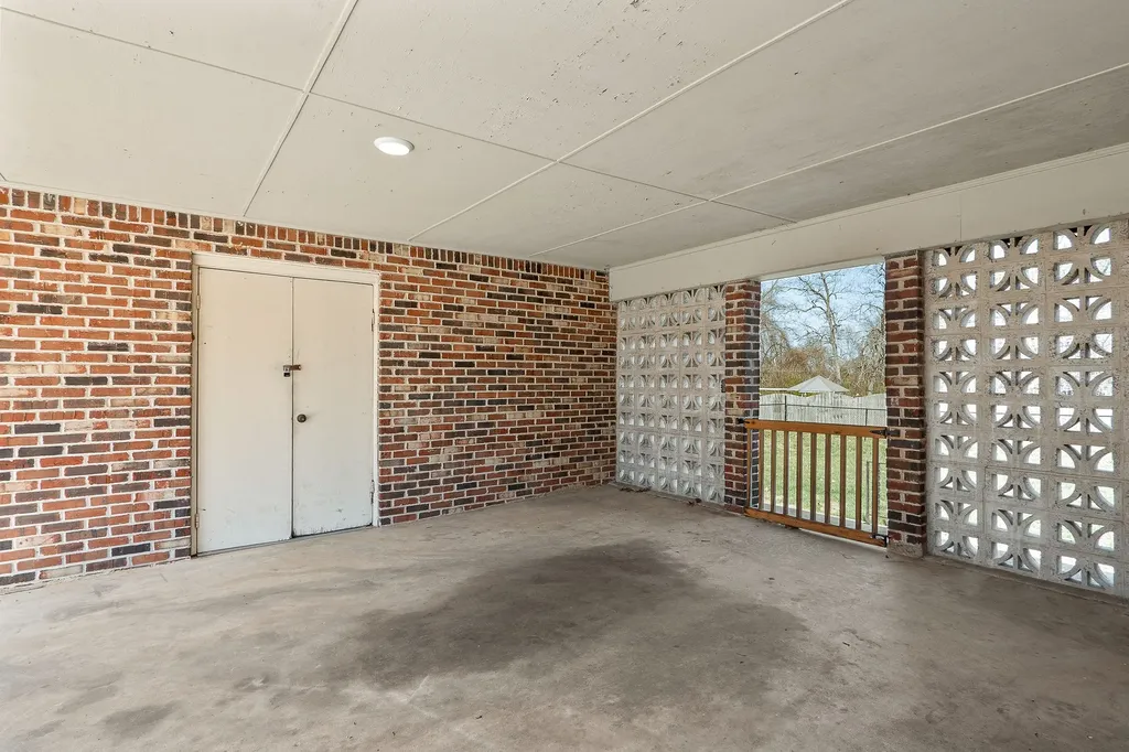 787 Clover Hill Drive Cookeville TN 38501