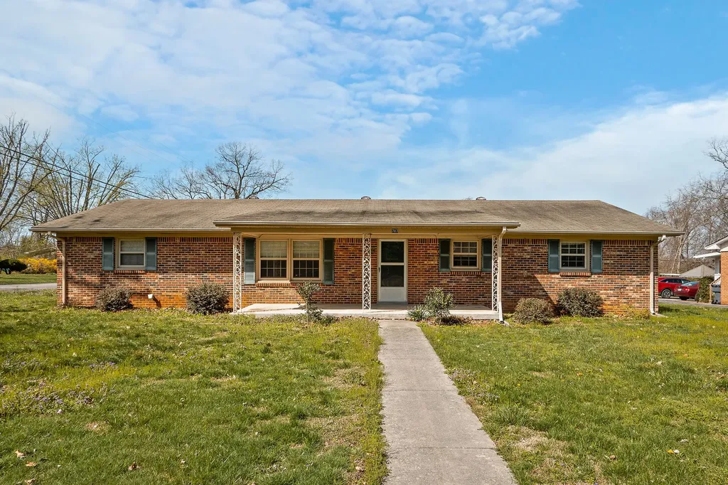 787 Clover Hill Drive Cookeville TN 38501