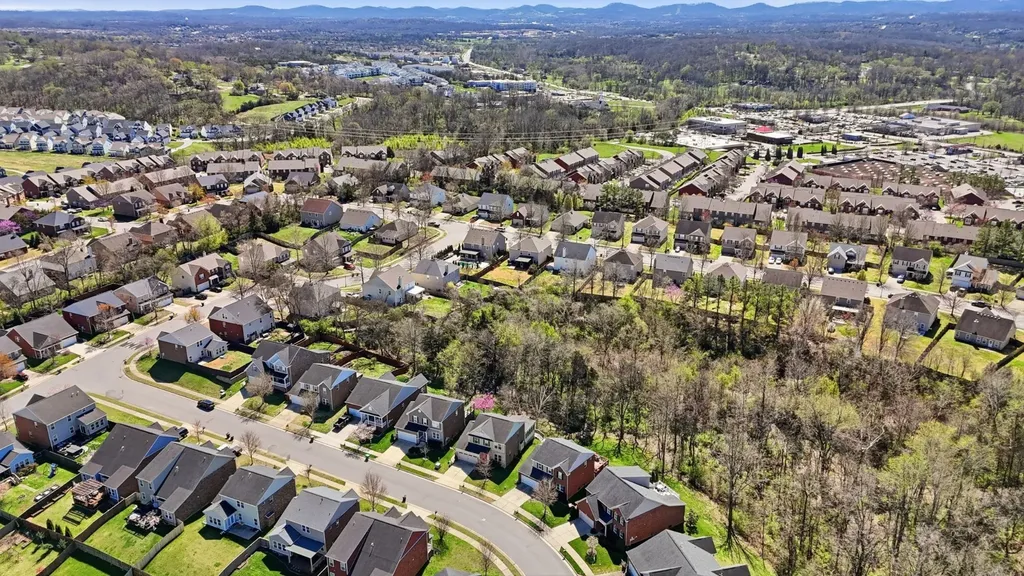7521 Oakledge Drive Brentwood TN 37027