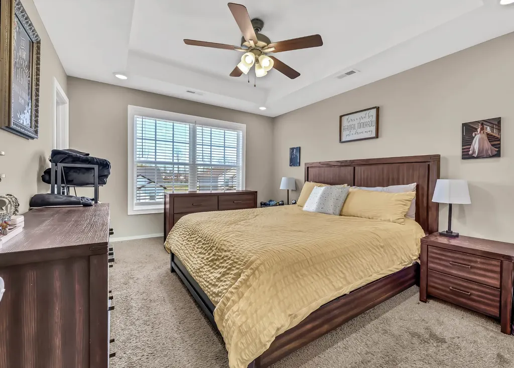 1045 Whitney Drive Clarksville TN 37042