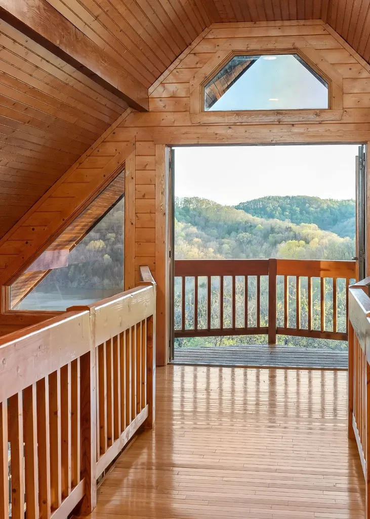 245 Nadia Lane Smithville TN 37166