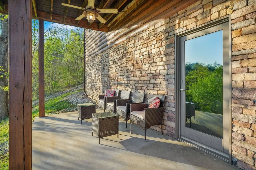 245 Nadia Lane Smithville TN 37166