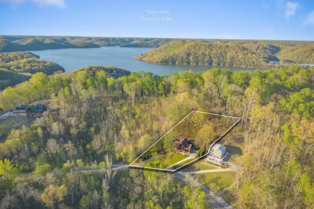 245 Nadia Lane Smithville TN 37166