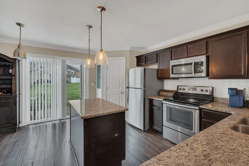 127 Cobblestone Place Drive Goodlettsville TN 37072