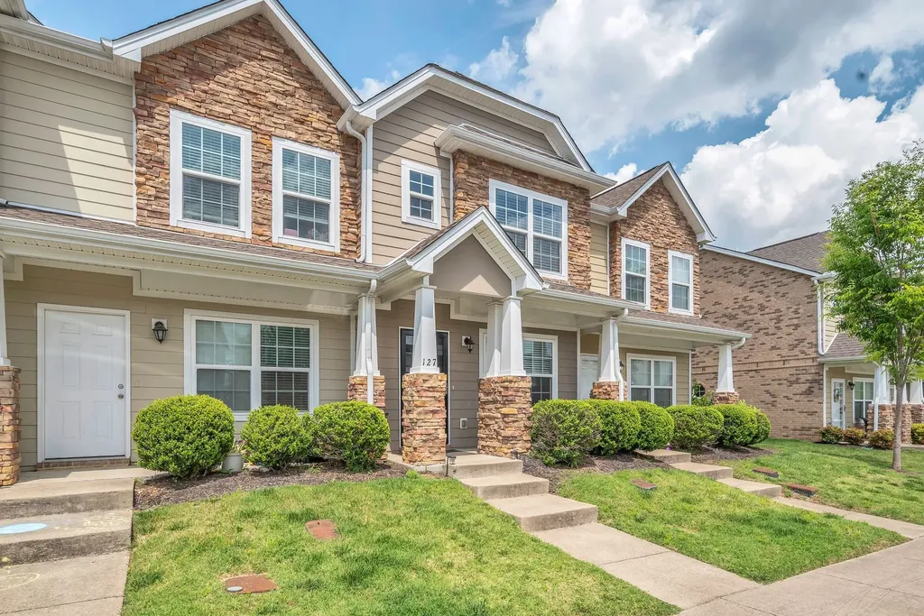 127 Cobblestone Place Drive Goodlettsville TN 37072