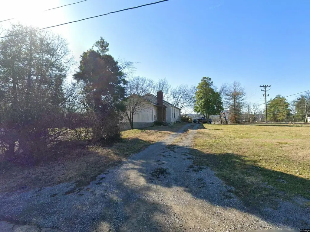 8201 Neal Road Arrington TN 37014
