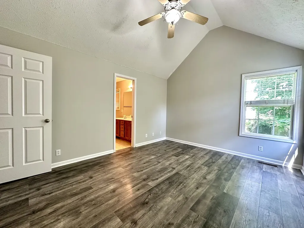 1641 Cedar Springs Circle Clarksville TN 37042