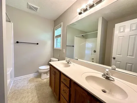 1641 Cedar Springs Circle Clarksville TN 37042