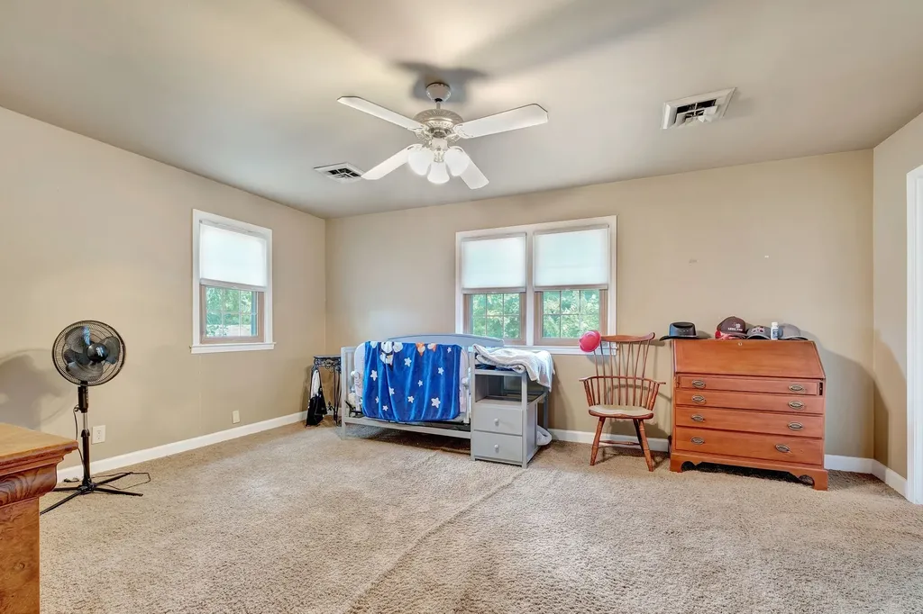 1693 Coles Ferry Pike Lebanon TN 37087