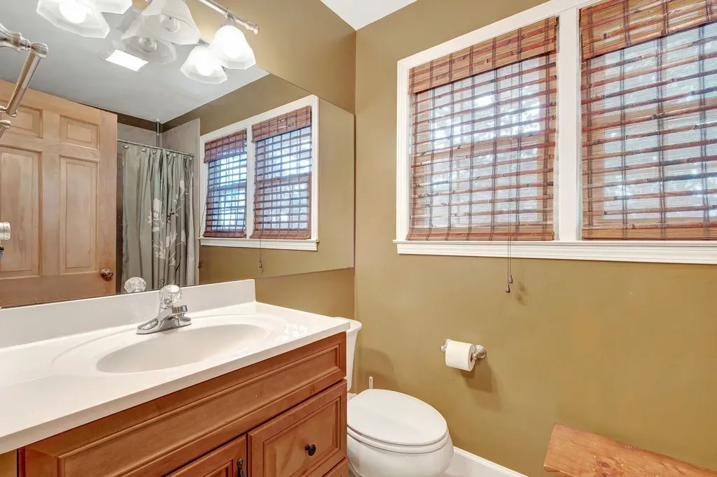 1693 Coles Ferry Pike Lebanon TN 37087