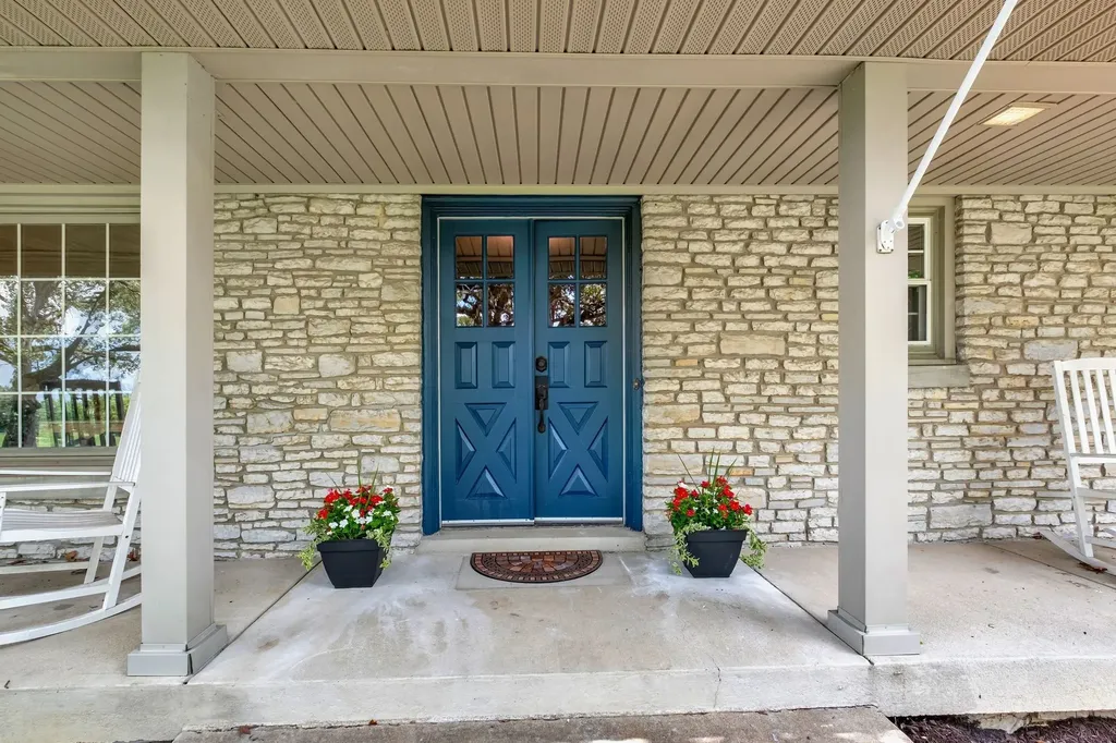 1693 Coles Ferry Pike Lebanon TN 37087