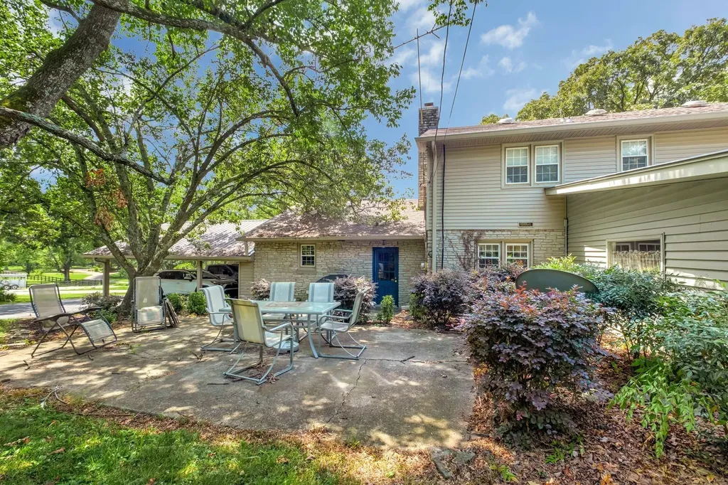 1693 Coles Ferry Pike Lebanon TN 37087