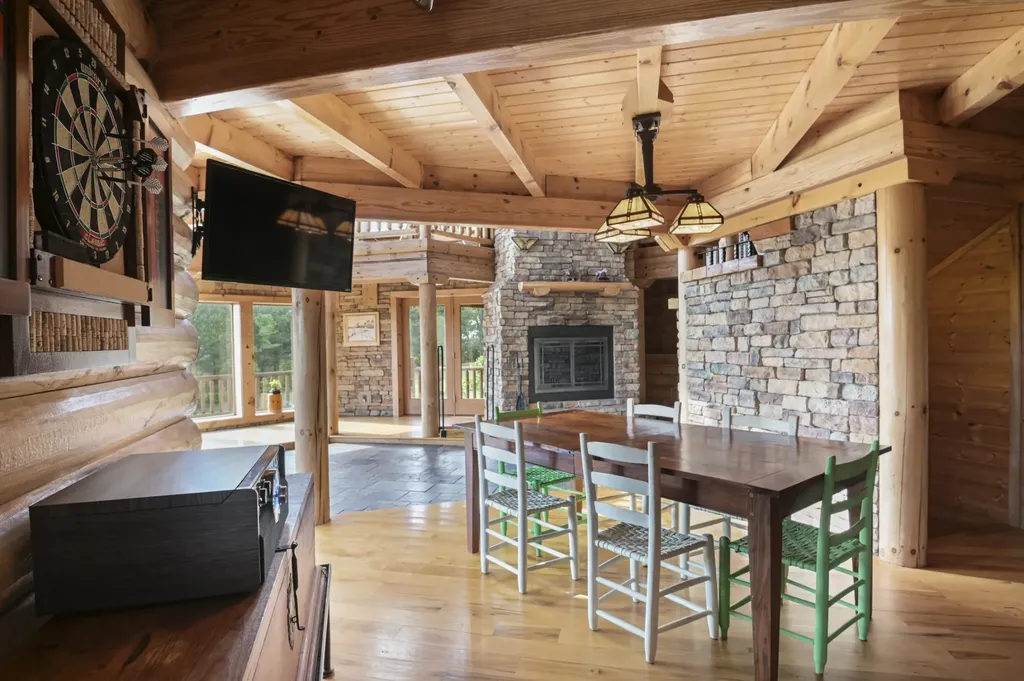 131 Bluff Line Drive Mcminnville TN 37110