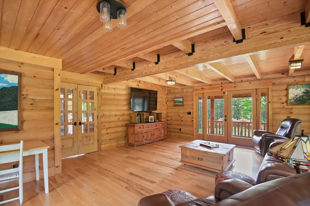 131 Bluff Line Drive Mcminnville TN 37110